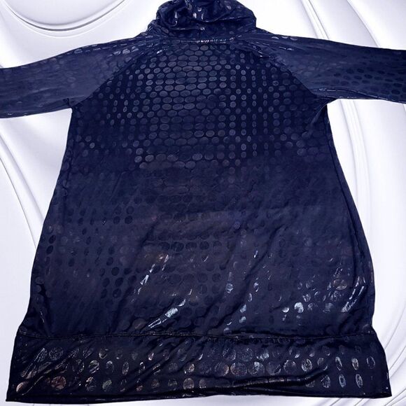 Apple Bottom black opalescent circles deconstructed hooded dress - Picture 6 of 8